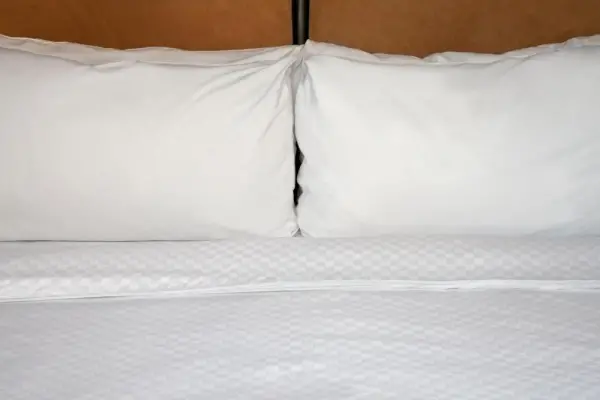 The Crossroads Hotel - Newburgh 6